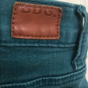 BDG High Waisted Cigarette Skinny Jeans - size 28